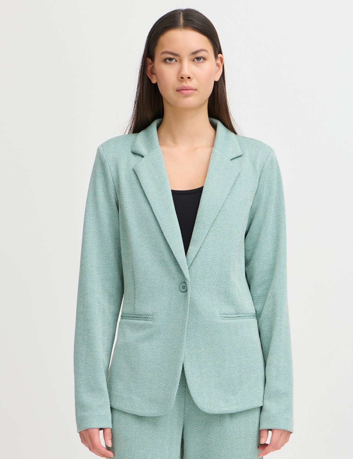 Exklusiver Blazer in Beryl Green mit Herringbone - Muster - Blossom Hair & Fashion