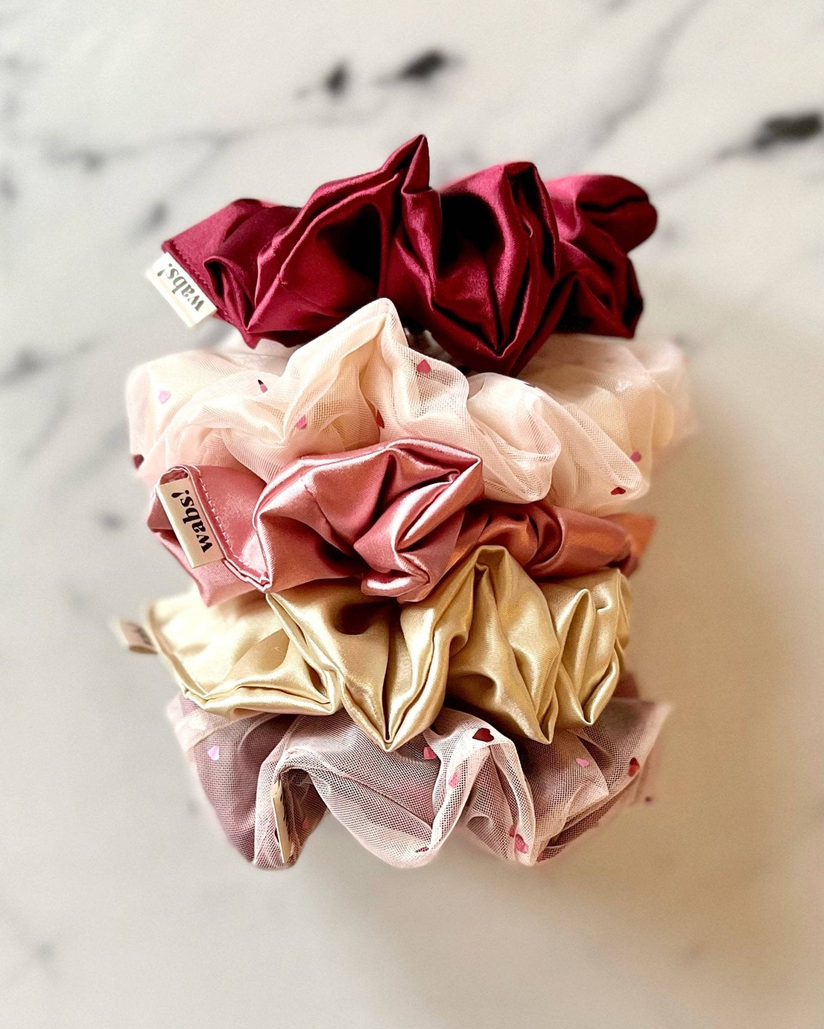 Herz Mini Satin Scrunchie Double Filled: Bordeaux - Blossom Hair & Fashion