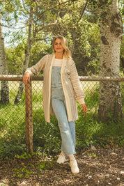 Langer Damen Cardigan mit farbigem Jacquardmuster – Perfekt für Herbst & Winter - Blossom Hair & Fashion