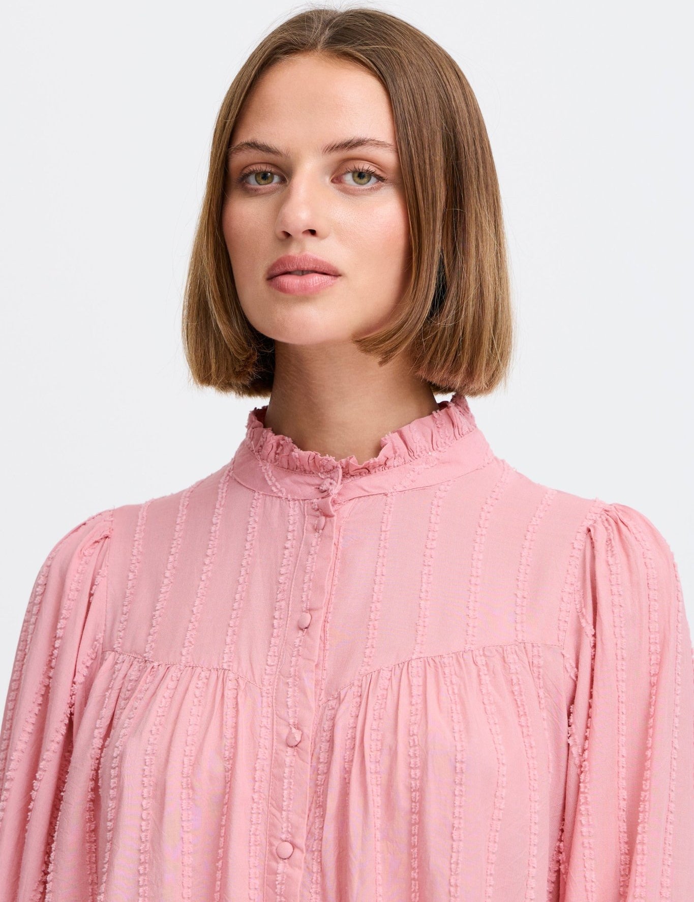 Romantische Bluse aus 100% Baumwolle in Rosa - Blossom Hair & Fashion