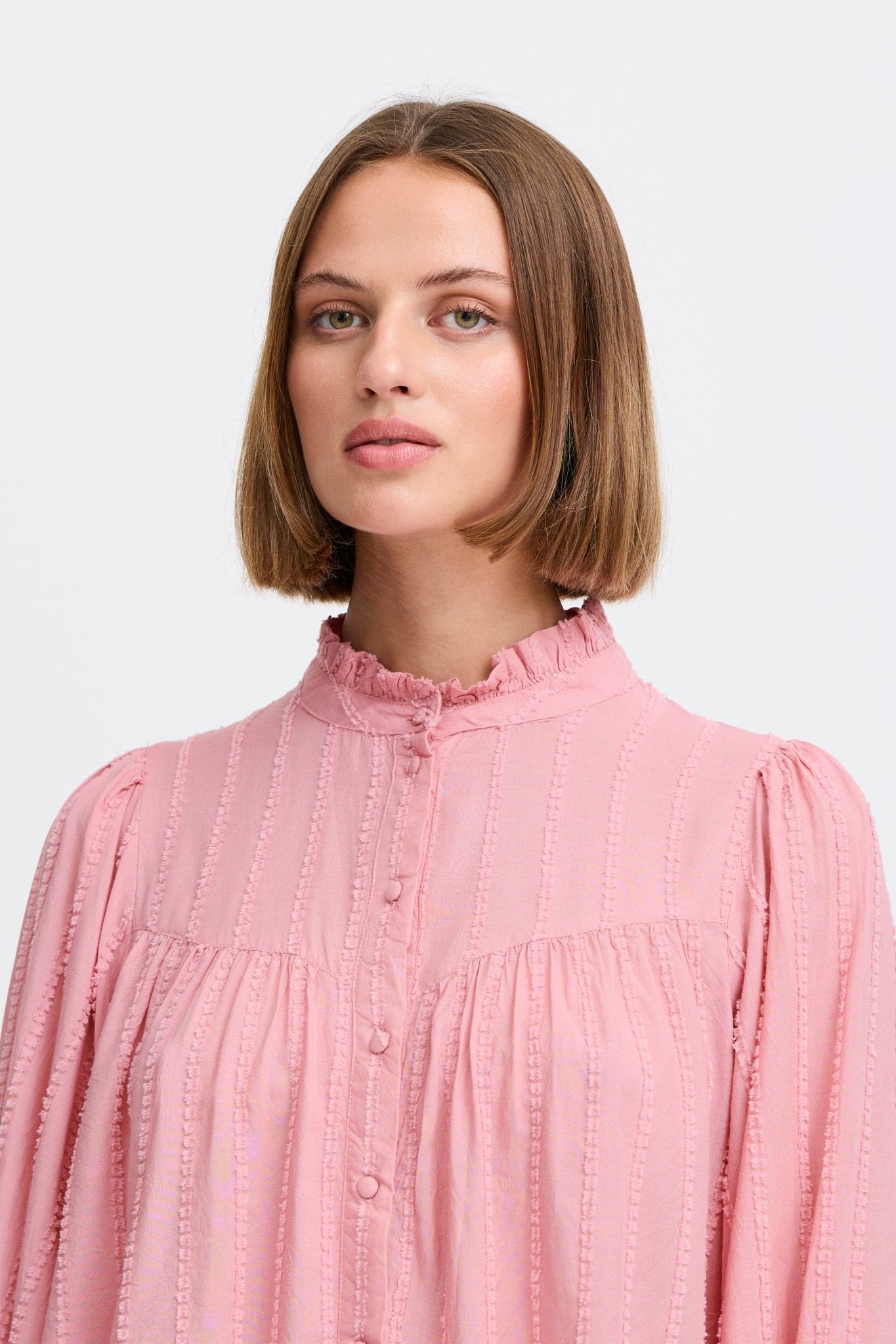 Romantische Bluse aus 100% Baumwolle in Rosa - Blossom Hair &amp; Fashion